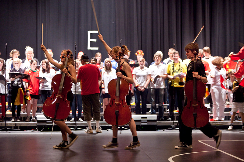 ROUND THE WORLD Festival auf Kampnagel