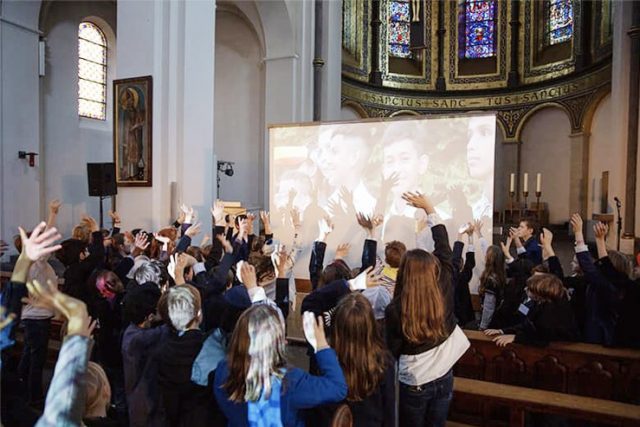 Musikprojekt-Erlös als Corona-Hilfe: Schüler spenden 1.000 Euro für junge Argentinier