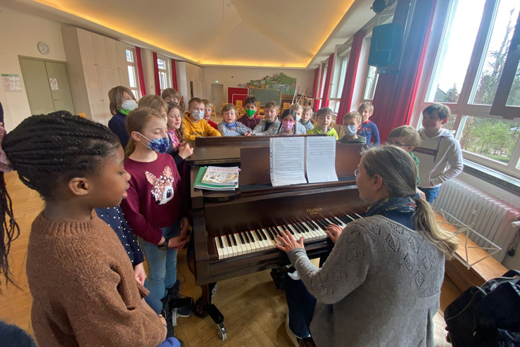 Probenstart. Großes Musiktheater in der Katholischen Schule Blankenese.